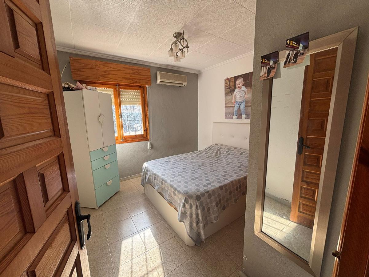 Villa i Torrevieja, Alicante, Spanien 2 sovrum, 75 kvm. Nr. 149147