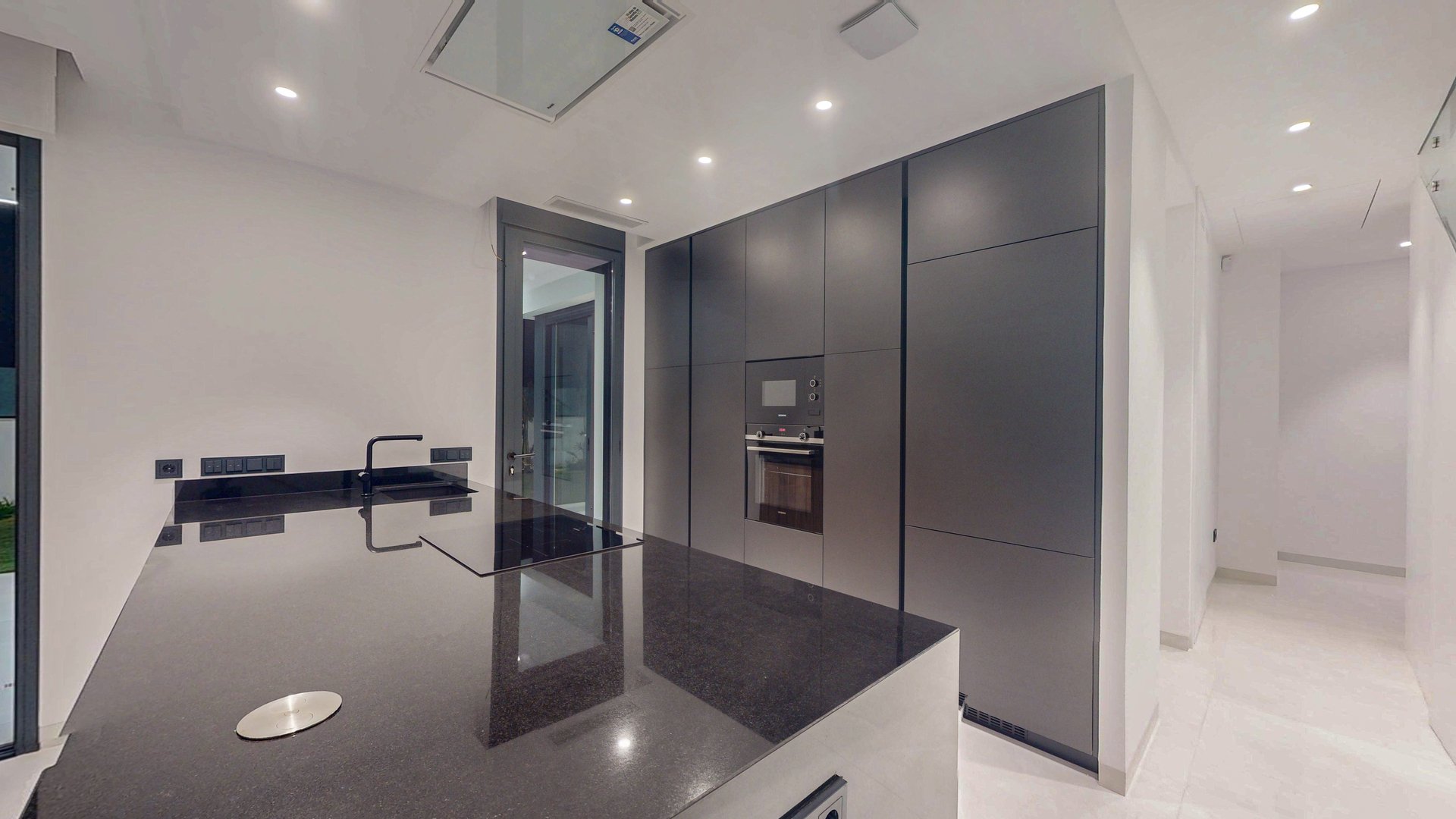 Villa à Finestrat, Alicante, Espagne 3 chambres, 328 m2 No. 188788