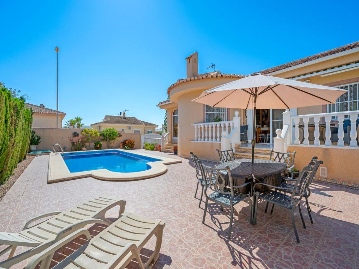 Villa i Rojales, Alicante, Spanien 4 sovrum, 180 kvm. Nr. 148946