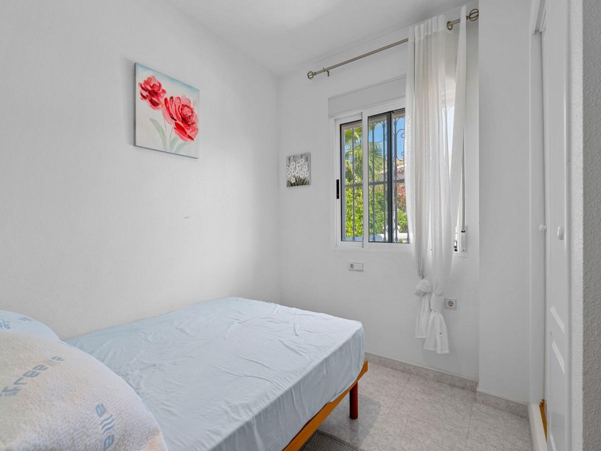 Villa i Rojales, Alicante, Spanien 4 sovrum, 180 kvm. Nr. 148946
