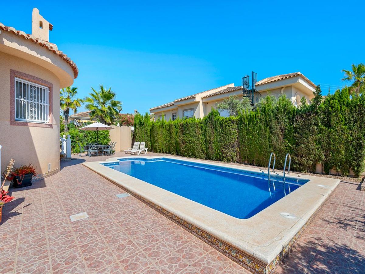 Villa i Rojales, Alicante, Spanien 4 sovrum, 180 kvm. Nr. 148946