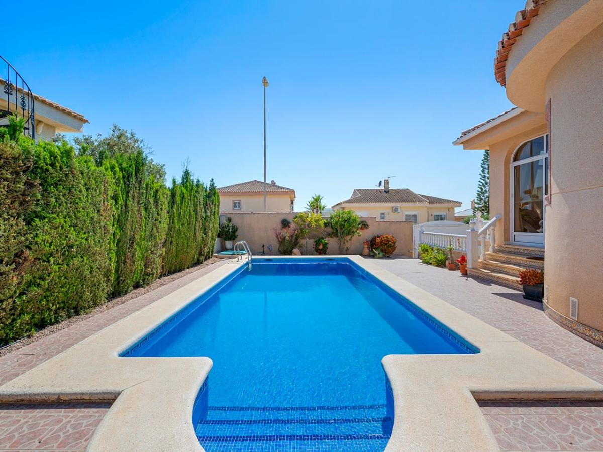 Villa i Rojales, Alicante, Spanien 4 sovrum, 180 kvm. Nr. 148946