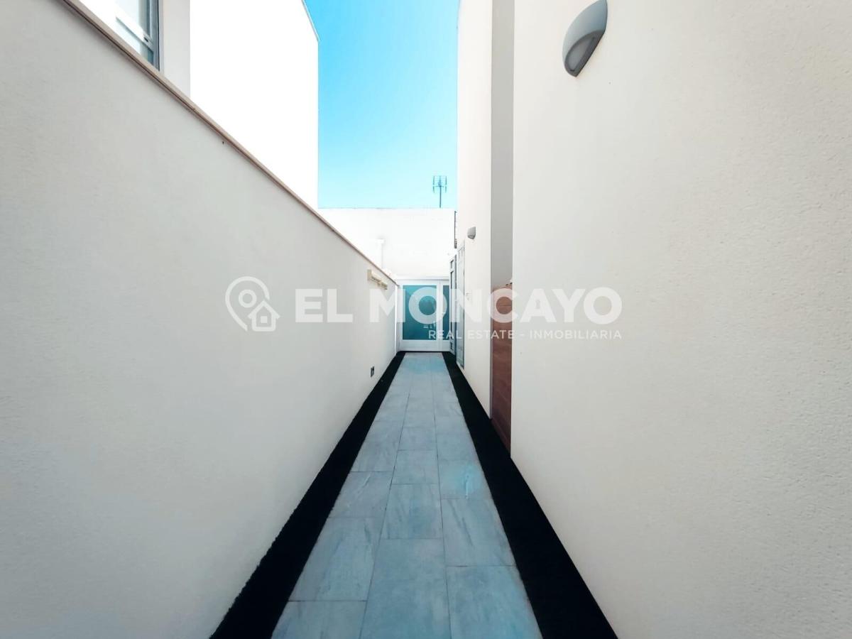 House in Daya Vieja, Alicante, Spain 3 bedrooms, 133 sq.m. No. 148948
