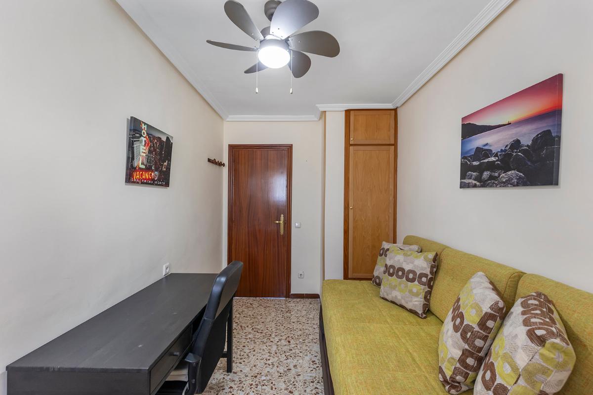 Appartamento a Torrevieja, Alicante, Spagna 3 camere da letto, 110 mq. N° 148945