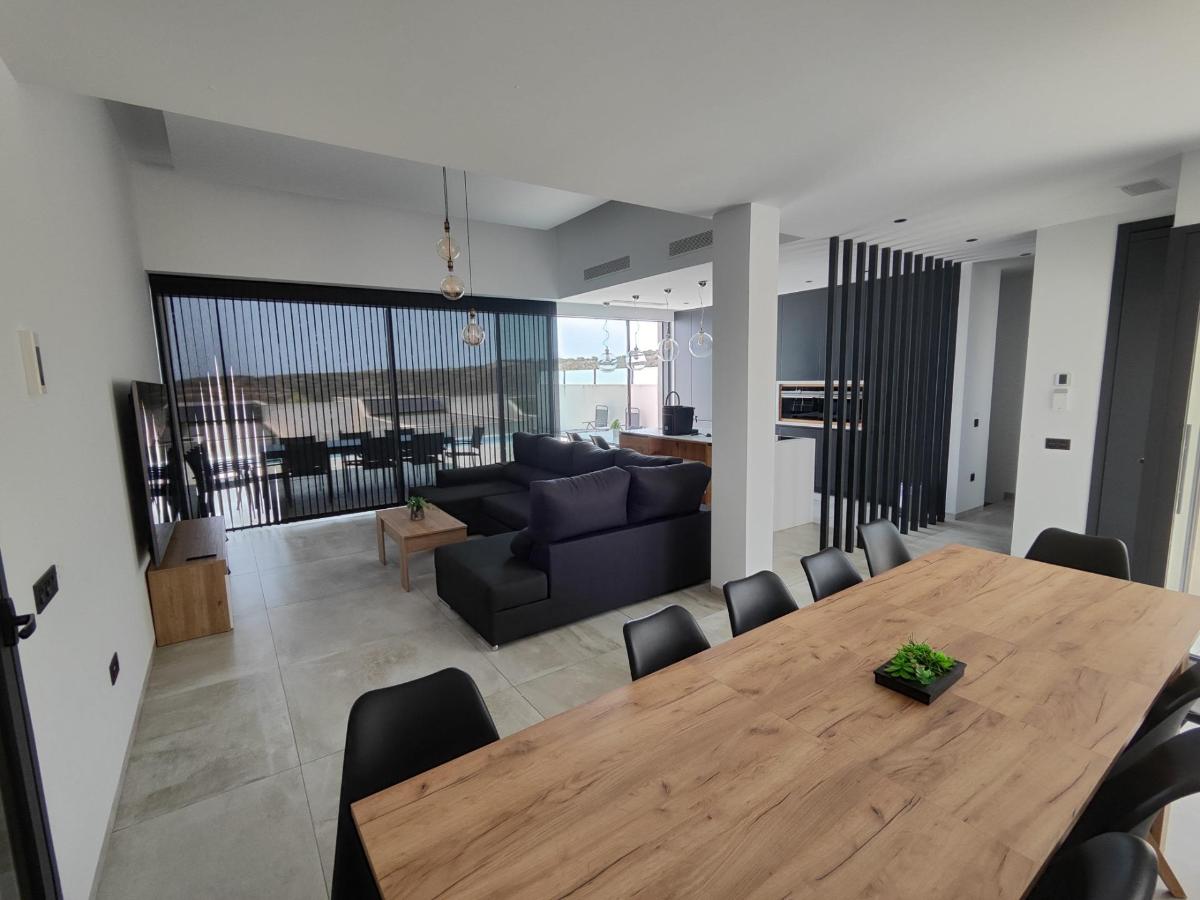 Huvila Ciudad Quesada, Alicante, Espanja 4 makuuhuonetta, 236 m2 No. 148944