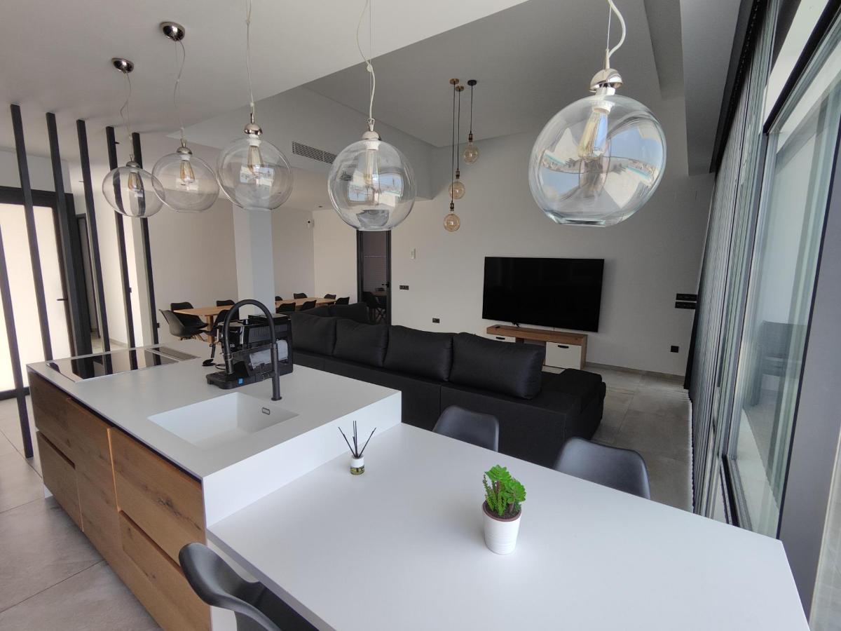 Huvila Ciudad Quesada, Alicante, Espanja 4 makuuhuonetta, 236 m2 No. 148944