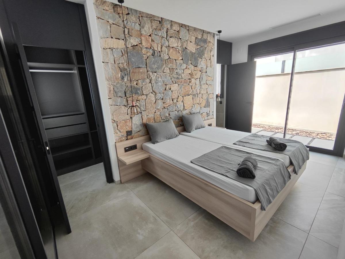 Huvila Ciudad Quesada, Alicante, Espanja 4 makuuhuonetta, 236 m2 No. 148944