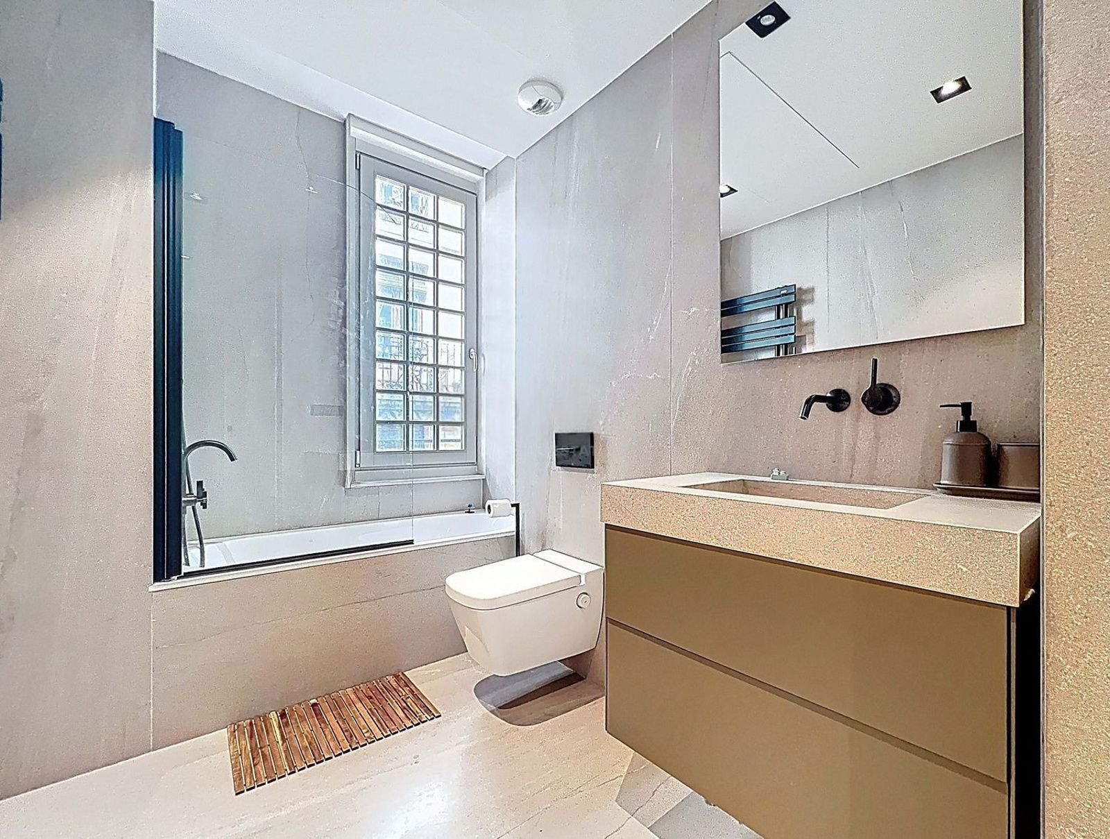 Apartament w Barcelona, Hiszpania 2 sypialnie, 103 mkw. nr 179334