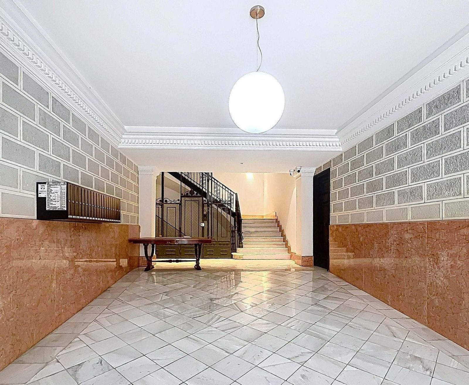Apartament w Barcelona, Hiszpania 2 sypialnie, 103 mkw. nr 179334