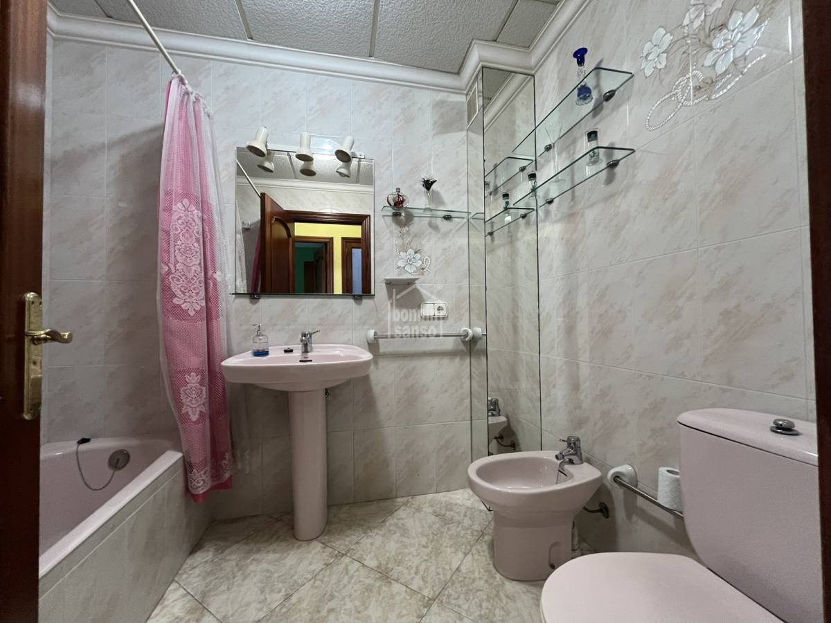 Apartment in Alaior, Menorca, Spain 4 bedrooms, 124 sq.m. No. 192383