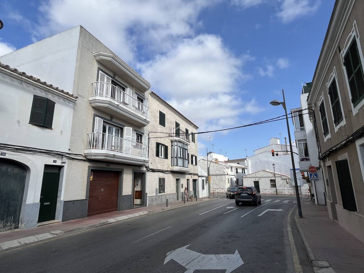 Apartment in Alaior, Menorca, Spain 4 bedrooms, 124 sq.m. No. 192383