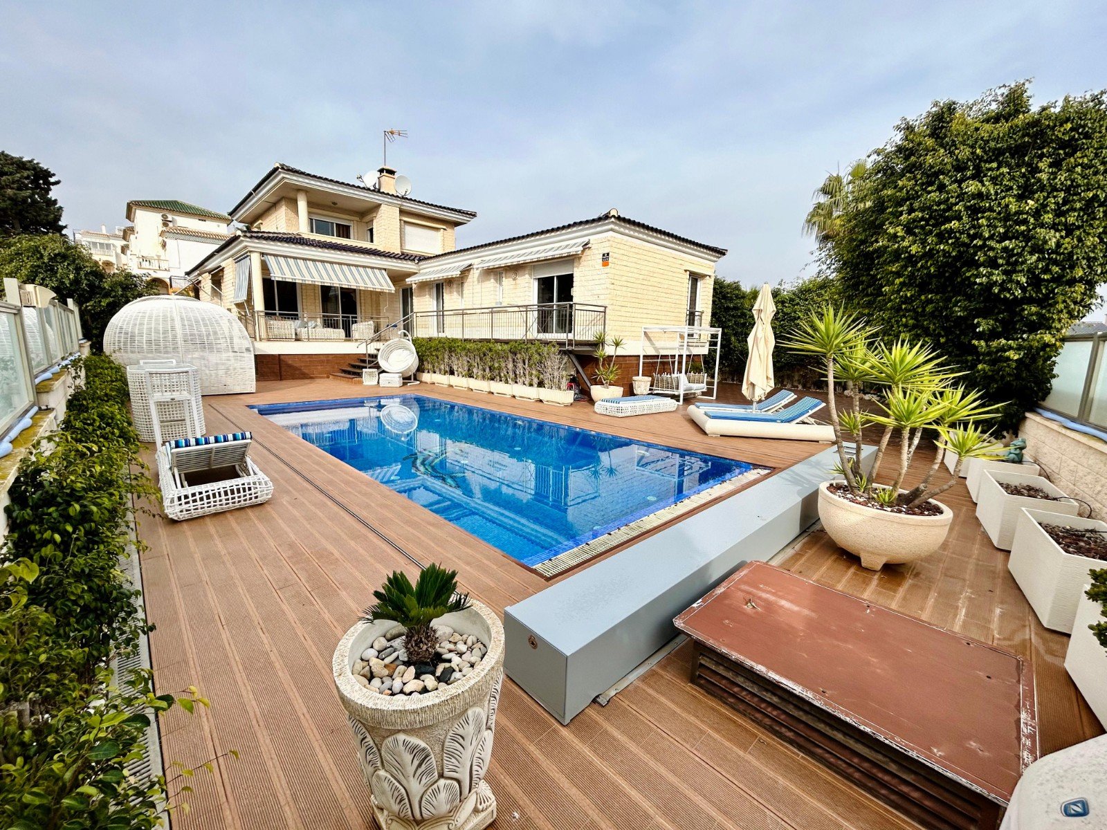 Villa Torrevieja, Alicante, Spānijā 5 istabas, 469 m2 Nr. 138958