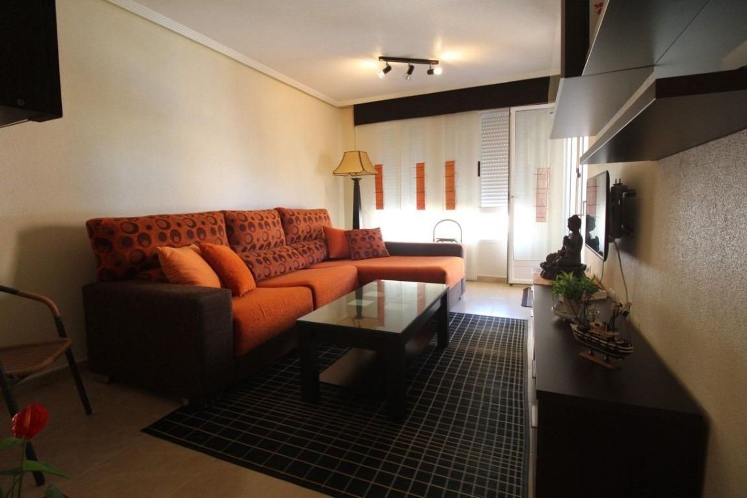 Apartment à Torrevieja, Alicante, Espagne 2 chambres, 75 m2 No. 183415