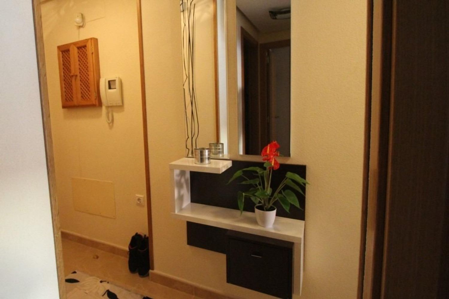 Apartment à Torrevieja, Alicante, Espagne 2 chambres, 75 m2 No. 183415
