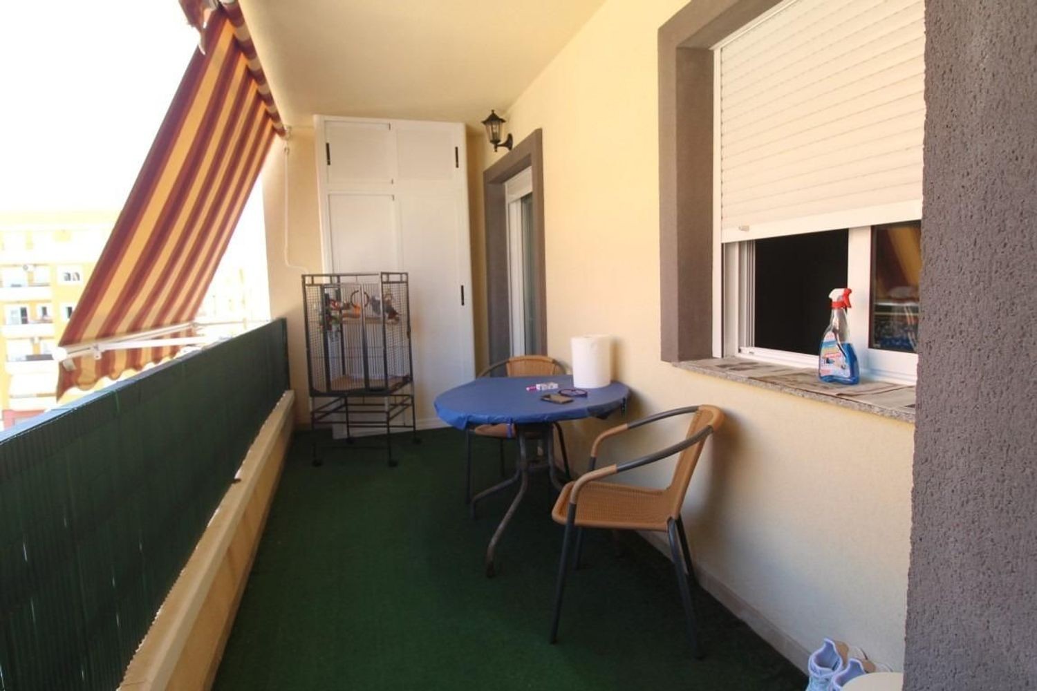 Apartment à Torrevieja, Alicante, Espagne 2 chambres, 75 m2 No. 183415