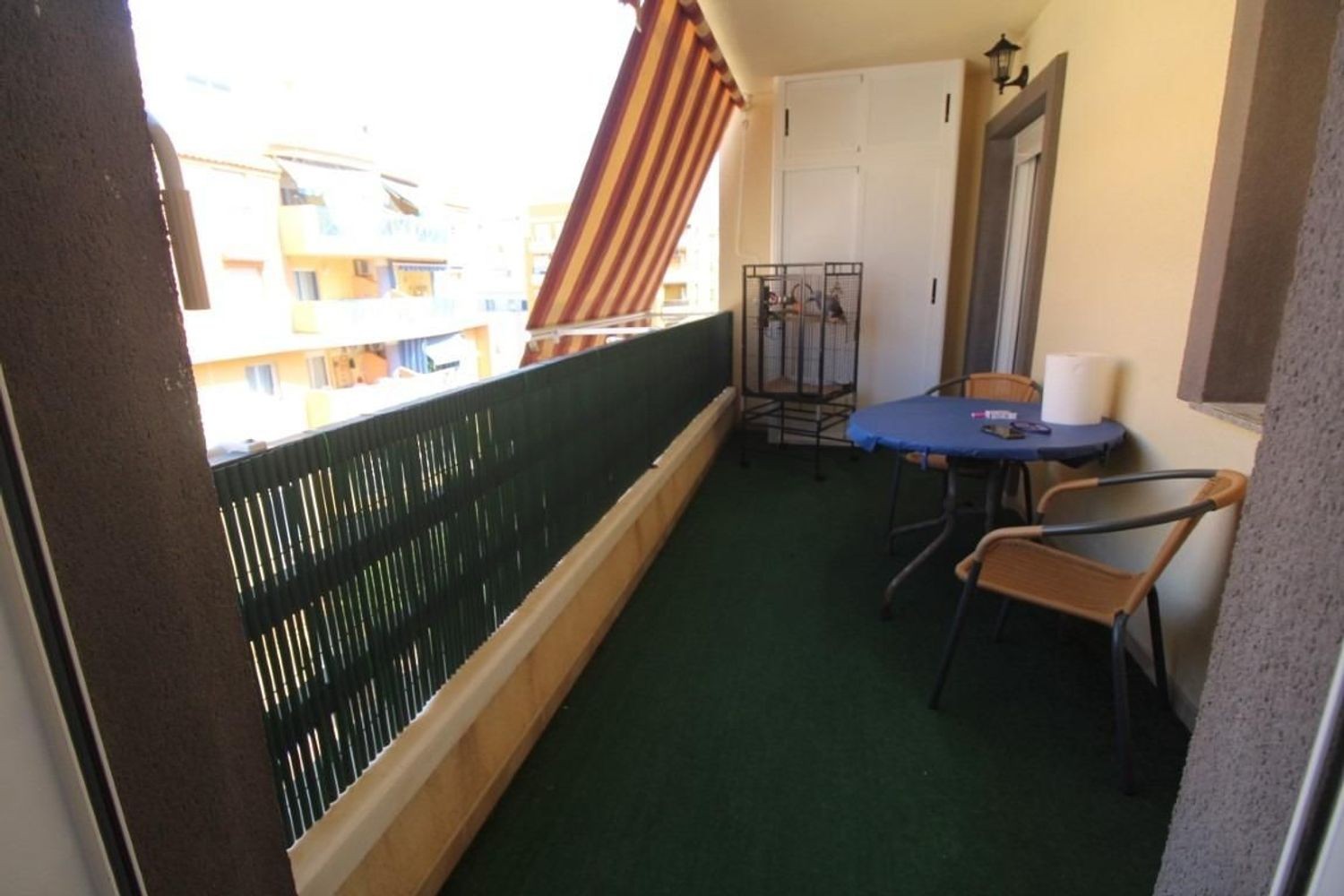 Apartment à Torrevieja, Alicante, Espagne 2 chambres, 75 m2 No. 183415