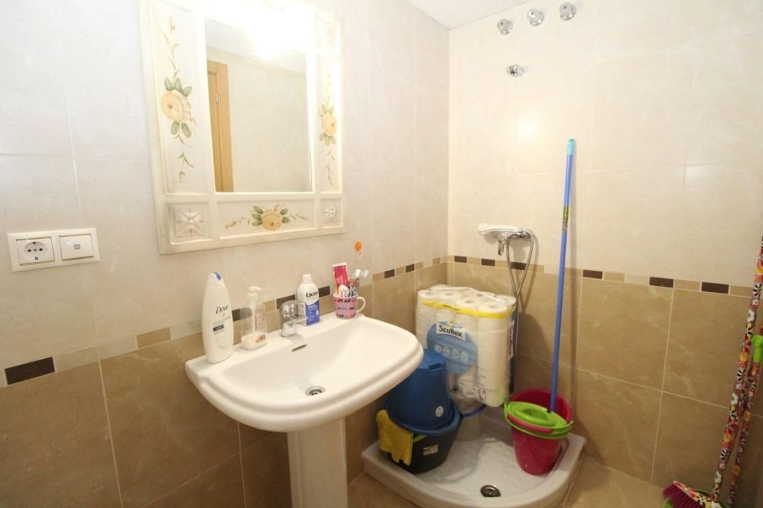 Apartment à Torrevieja, Alicante, Espagne 2 chambres, 75 m2 No. 183415