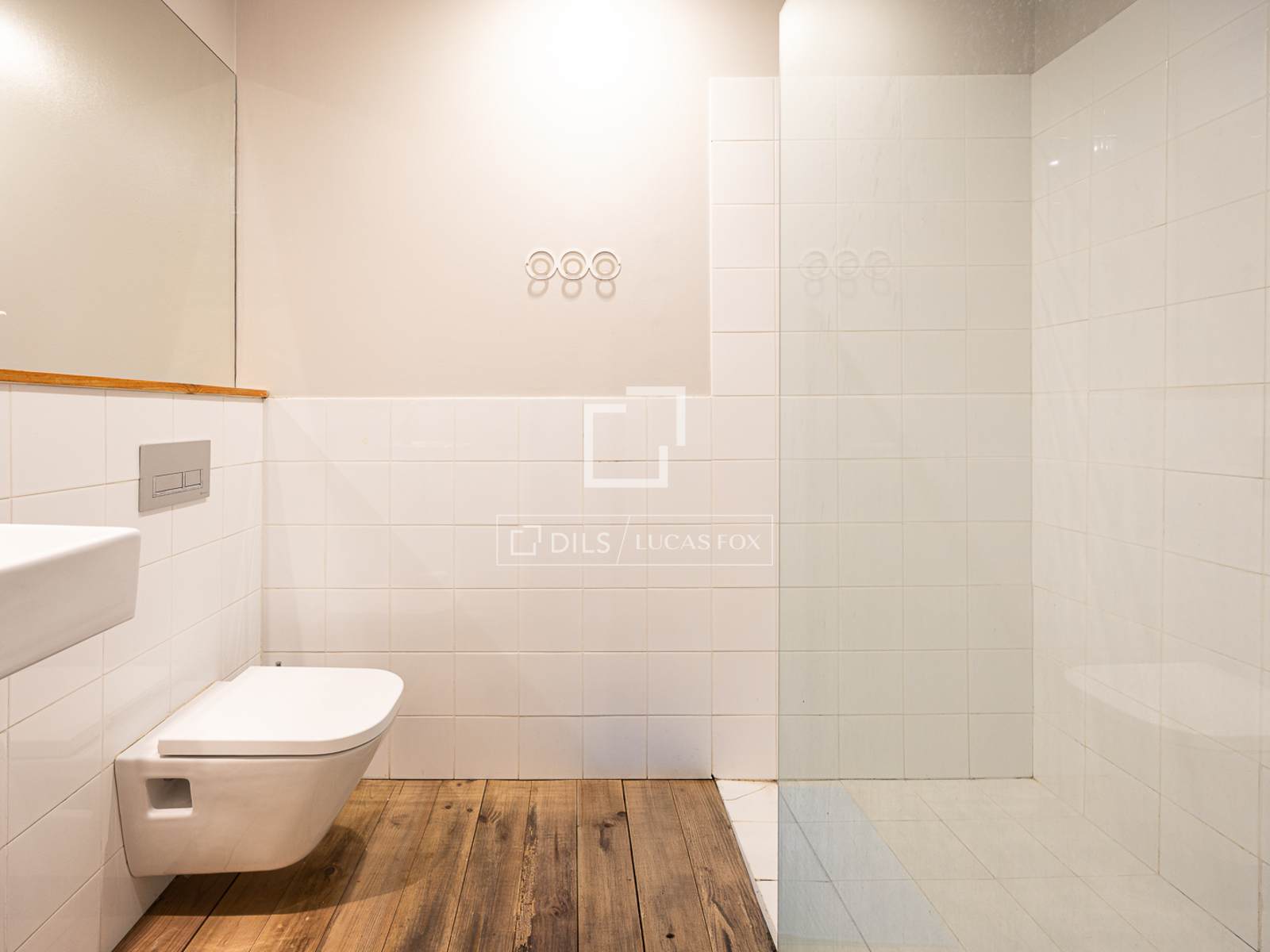 Apartment à Barcelona, Espagne 1 chambre, 163 m2 No. 166786