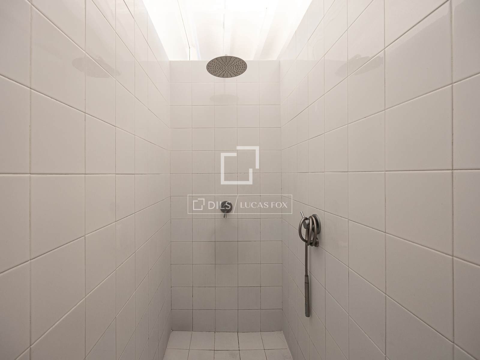 Apartment à Barcelona, Espagne 1 chambre, 163 m2 No. 166786