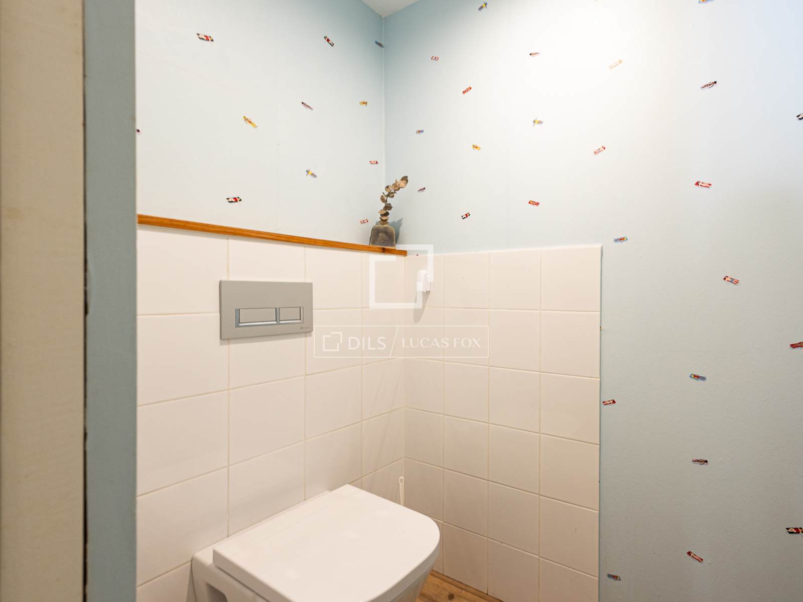 Apartment à Barcelona, Espagne 1 chambre, 163 m2 No. 166786