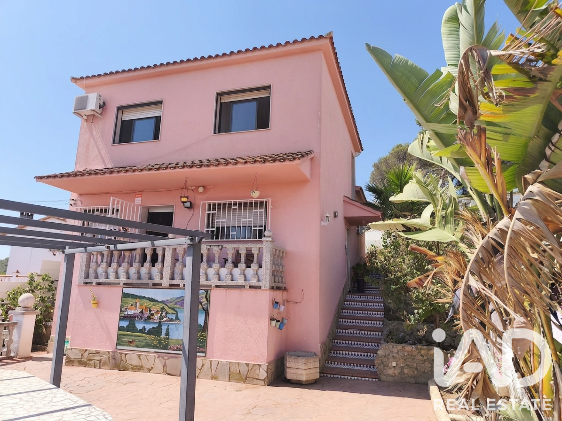 Casa a Albinyana, Tarragona, Spagna 4 camere da letto, 230 mq. N° 188136