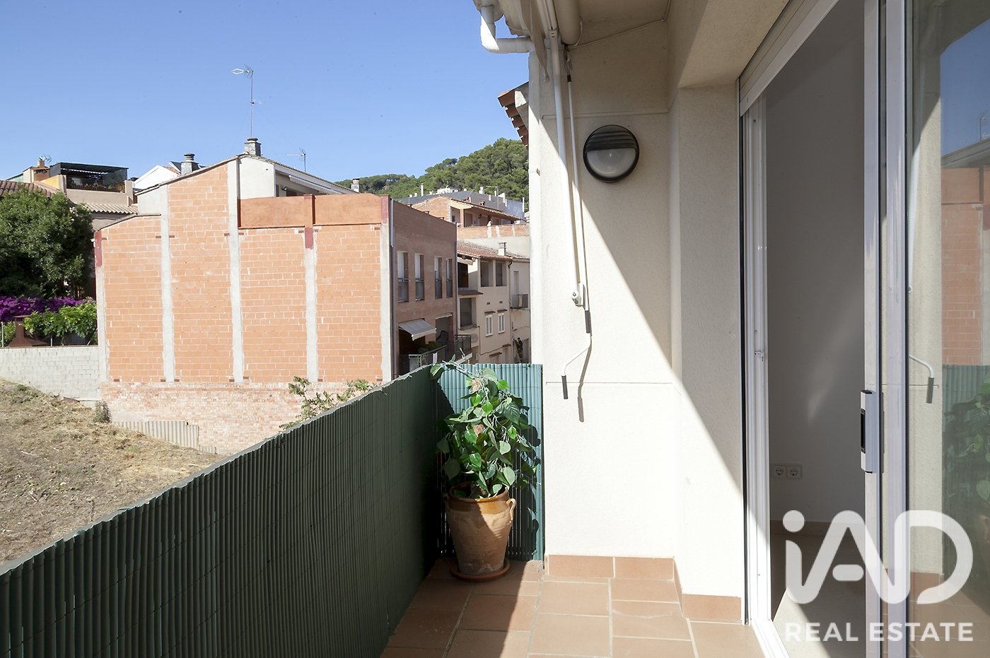 Dúplex en Arenys de Munt, Barcelona, España 4 dormitorios, 129 m2 No. 188131