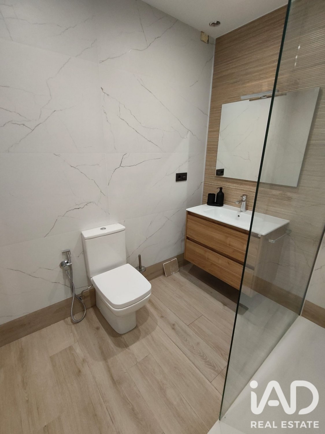 Apartment in Valladolid, Spain 3 bedrooms, 122 sq.m. No. 188135