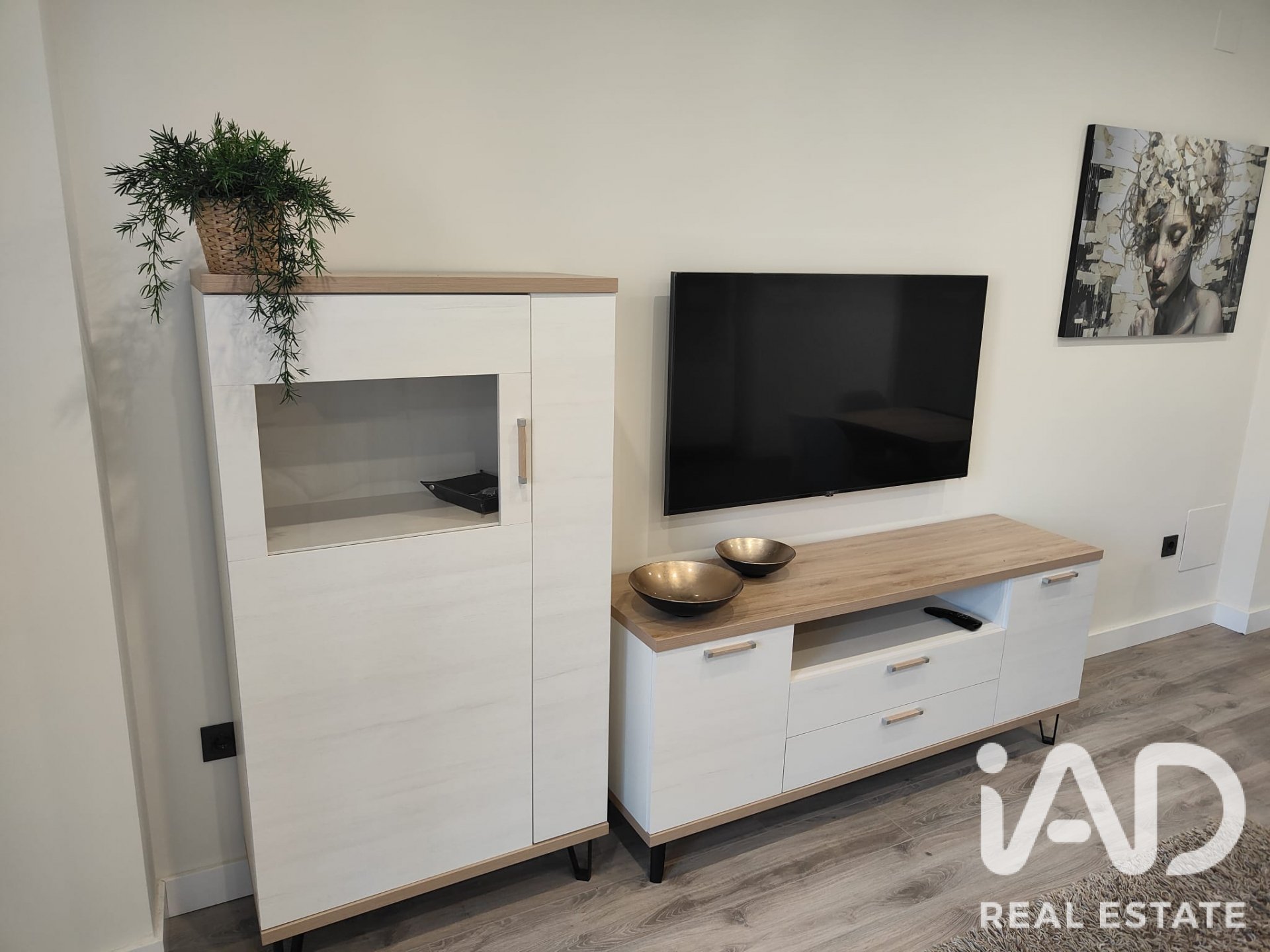 Apartment in Valladolid, Spain 3 bedrooms, 122 sq.m. No. 188135