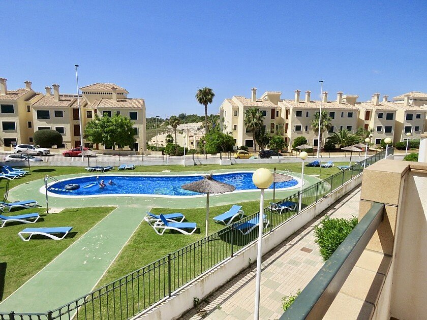 Bungalow in Dehesa De Campoamor, Alicante, Spanien 2 Schlafzimmer, 87 m2 Nr. 103413