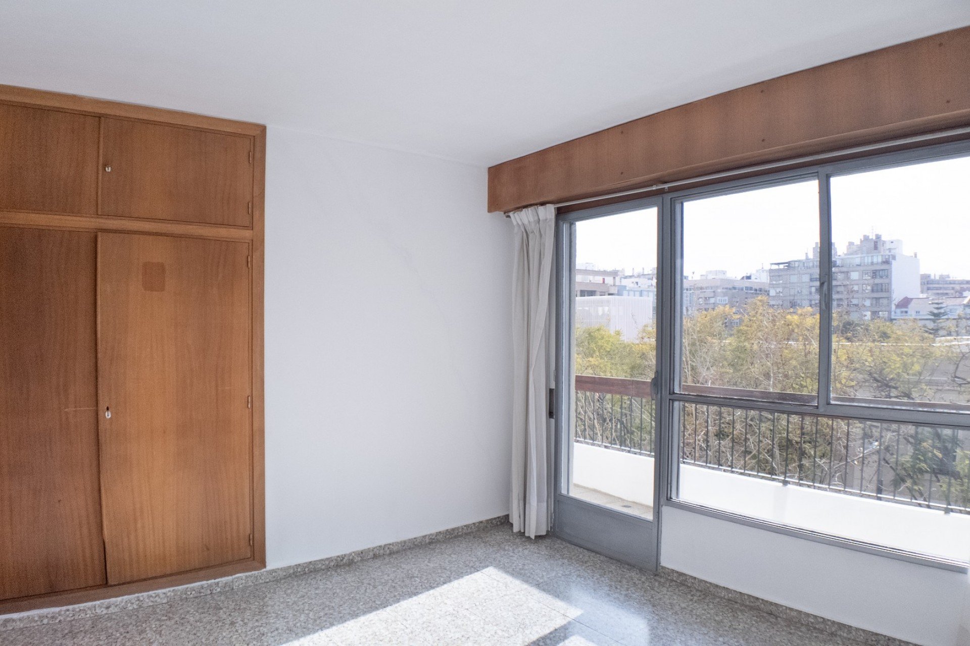 Apartament w Alicante, Hiszpania 3 sypialnie, 120 mkw. nr 155911