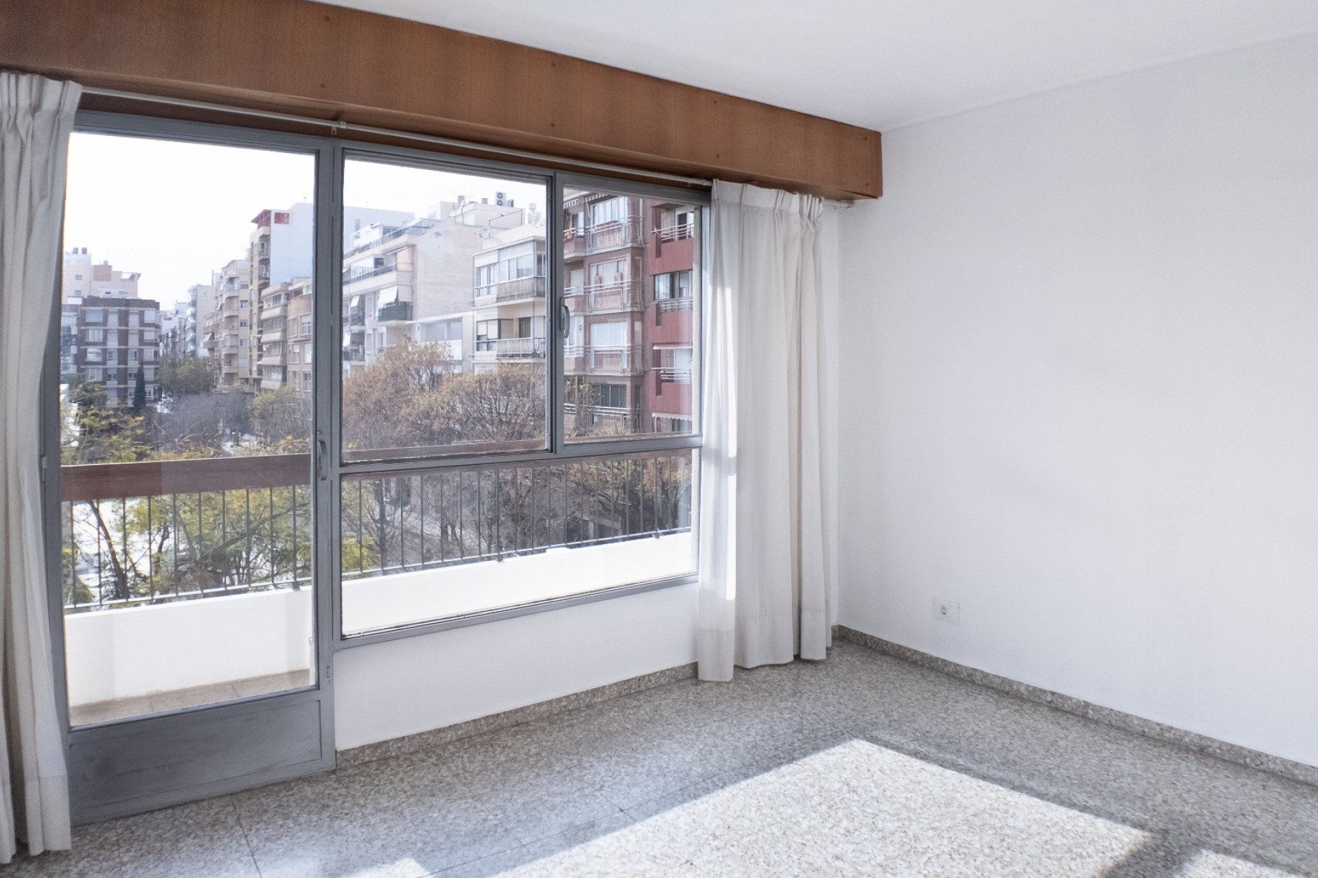 Apartament w Alicante, Hiszpania 3 sypialnie, 120 mkw. nr 155911