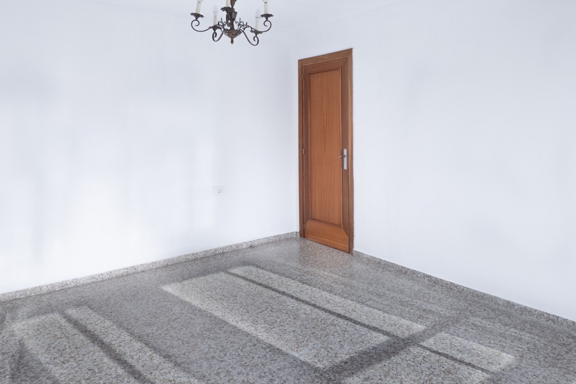 Apartament w Alicante, Hiszpania 3 sypialnie, 120 mkw. nr 155911
