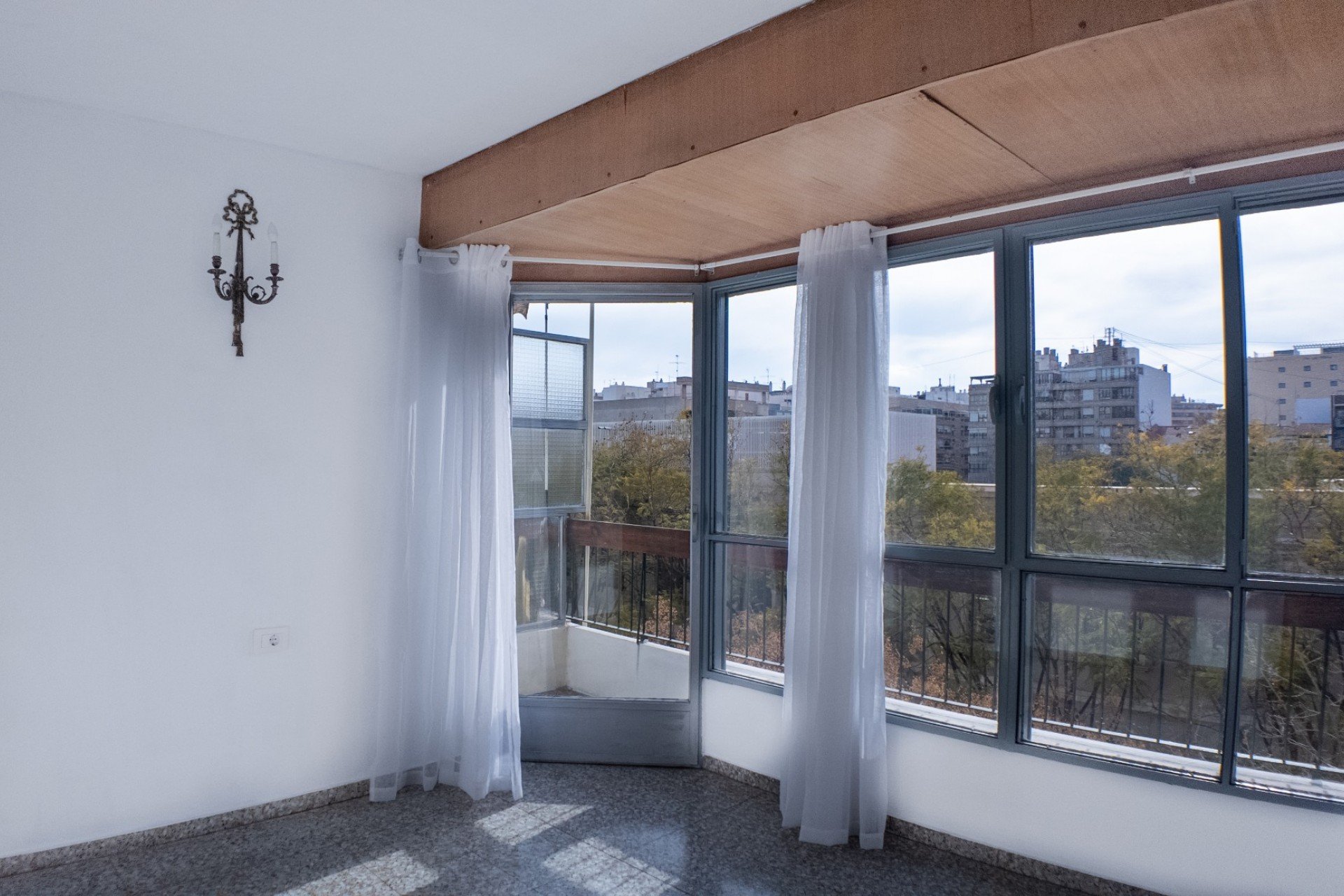 Apartament w Alicante, Hiszpania 3 sypialnie, 120 mkw. nr 155911