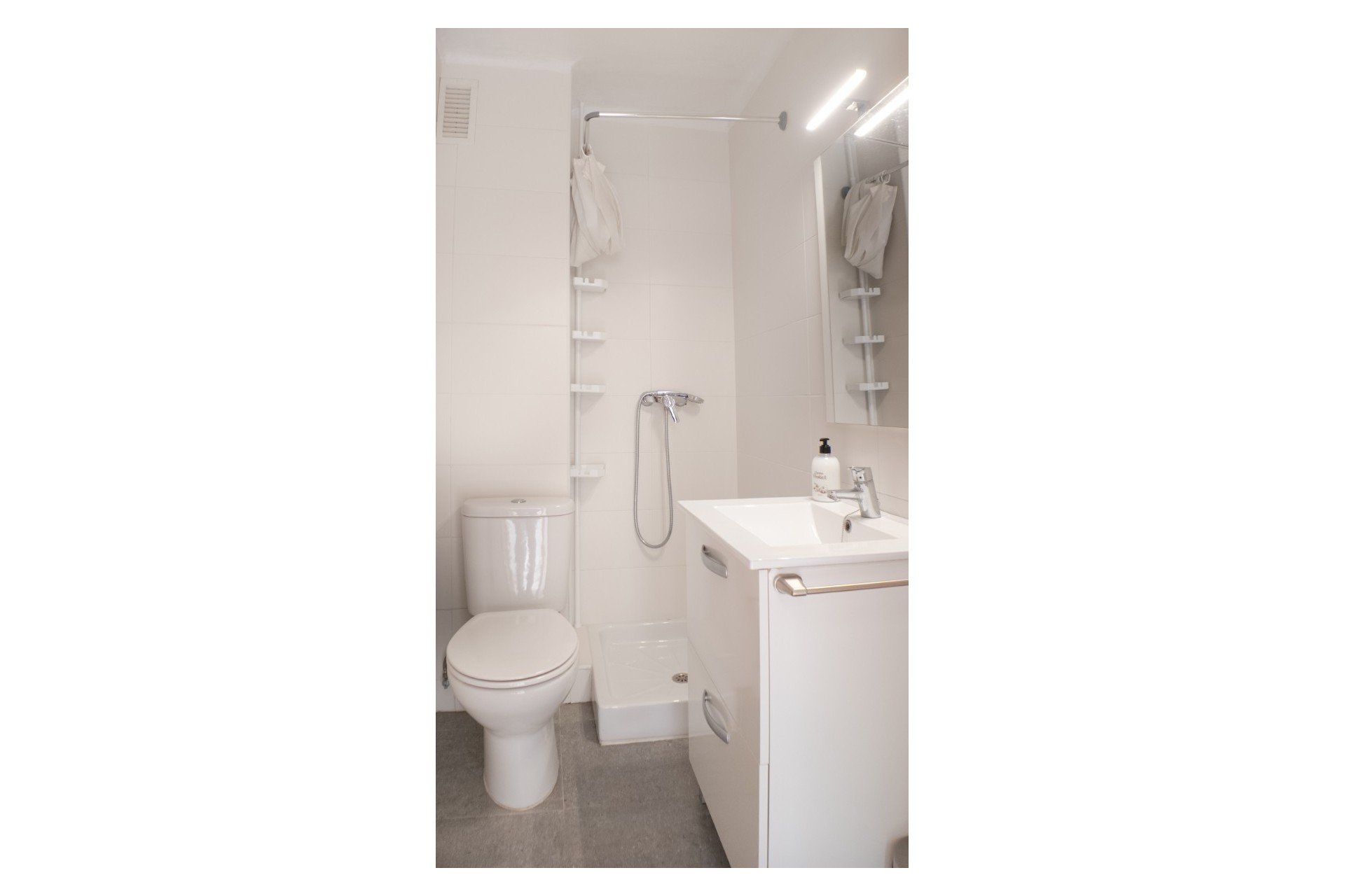 Apartament w Alicante, Hiszpania 3 sypialnie, 120 mkw. nr 155911