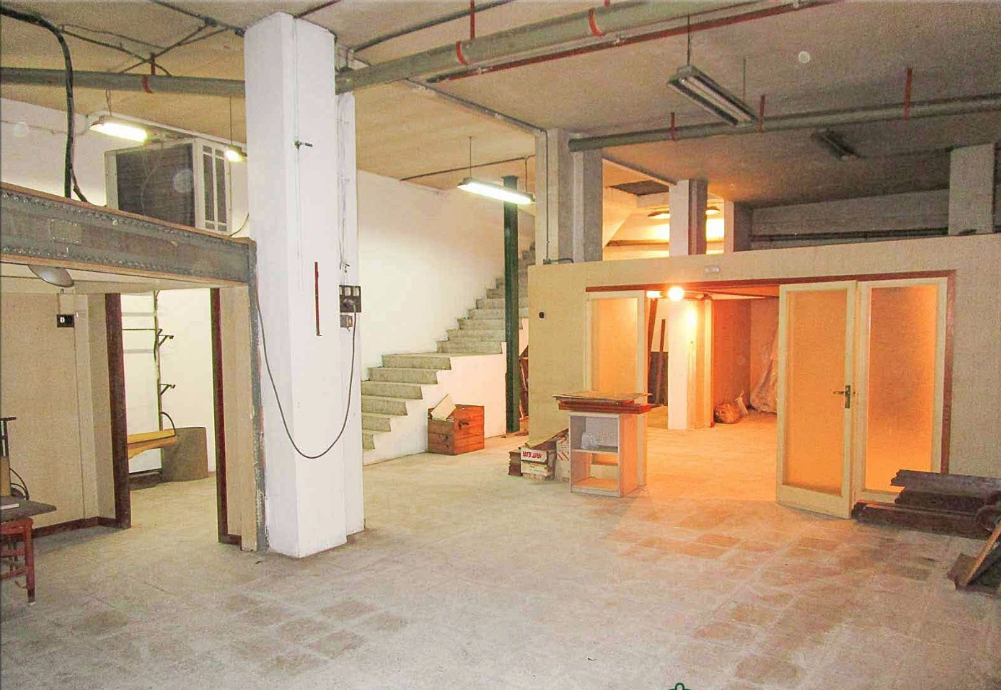 Commercial property à Eixample, Barcelona, Espagne 475 m2 No. 133465