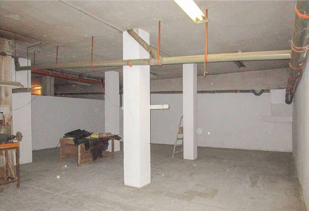 Commercial property à Eixample, Barcelona, Espagne 475 m2 No. 133465