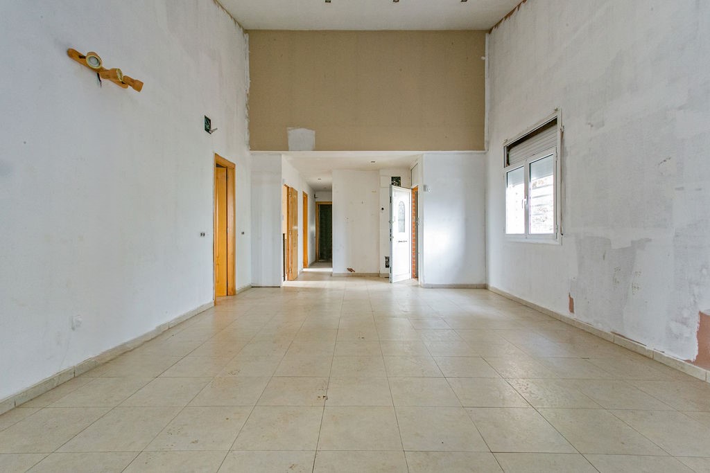 Talo Vacarisses, Barcelona, Espanja 3 makuuhuonetta, 224 m2 No. 167151
