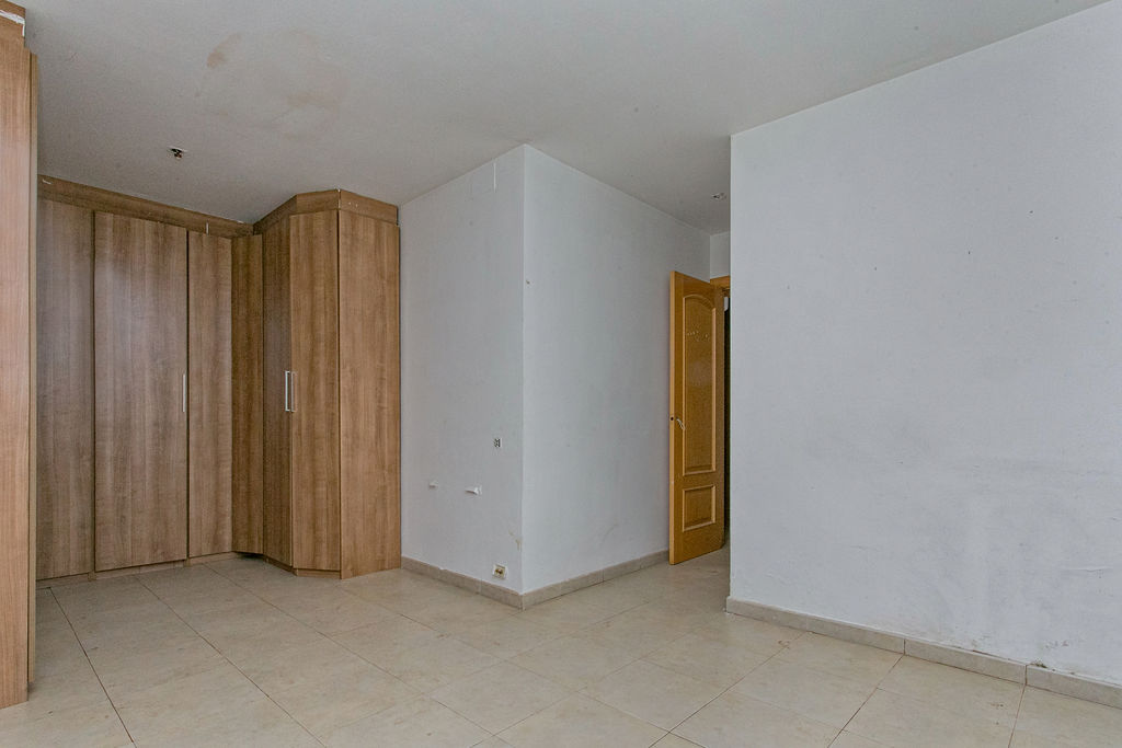 Talo Vacarisses, Barcelona, Espanja 3 makuuhuonetta, 224 m2 No. 167151
