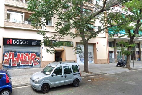 Apartment in Barcelona, Spain 3 bedrooms, 77 sq.m. No. 167148