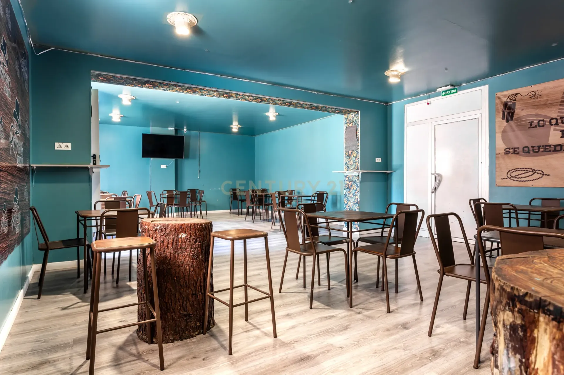 Commercial property in Barcelona, Spain 116 sq.m. No. 167153