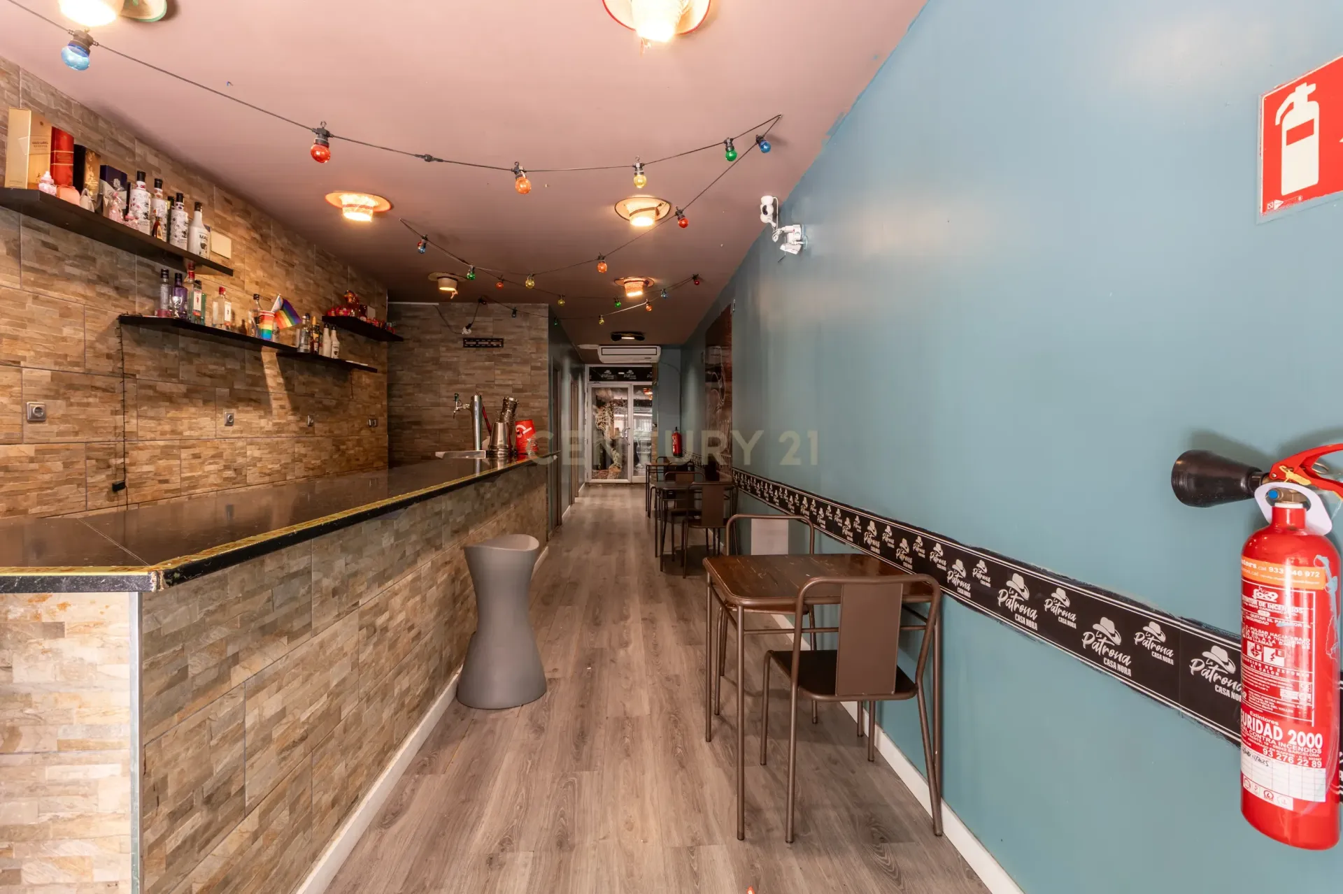 Commercial property in Barcelona, Spain 116 sq.m. No. 167153
