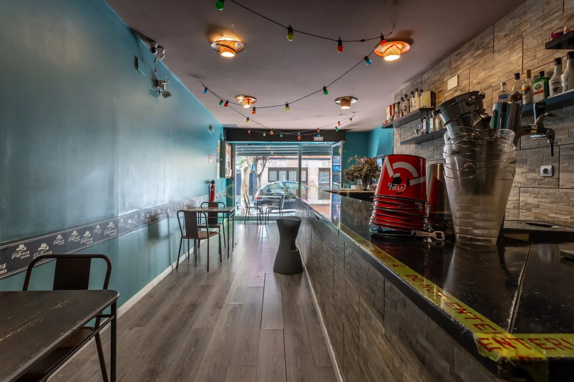 Commercial property in Barcelona, Spain 116 sq.m. No. 167153