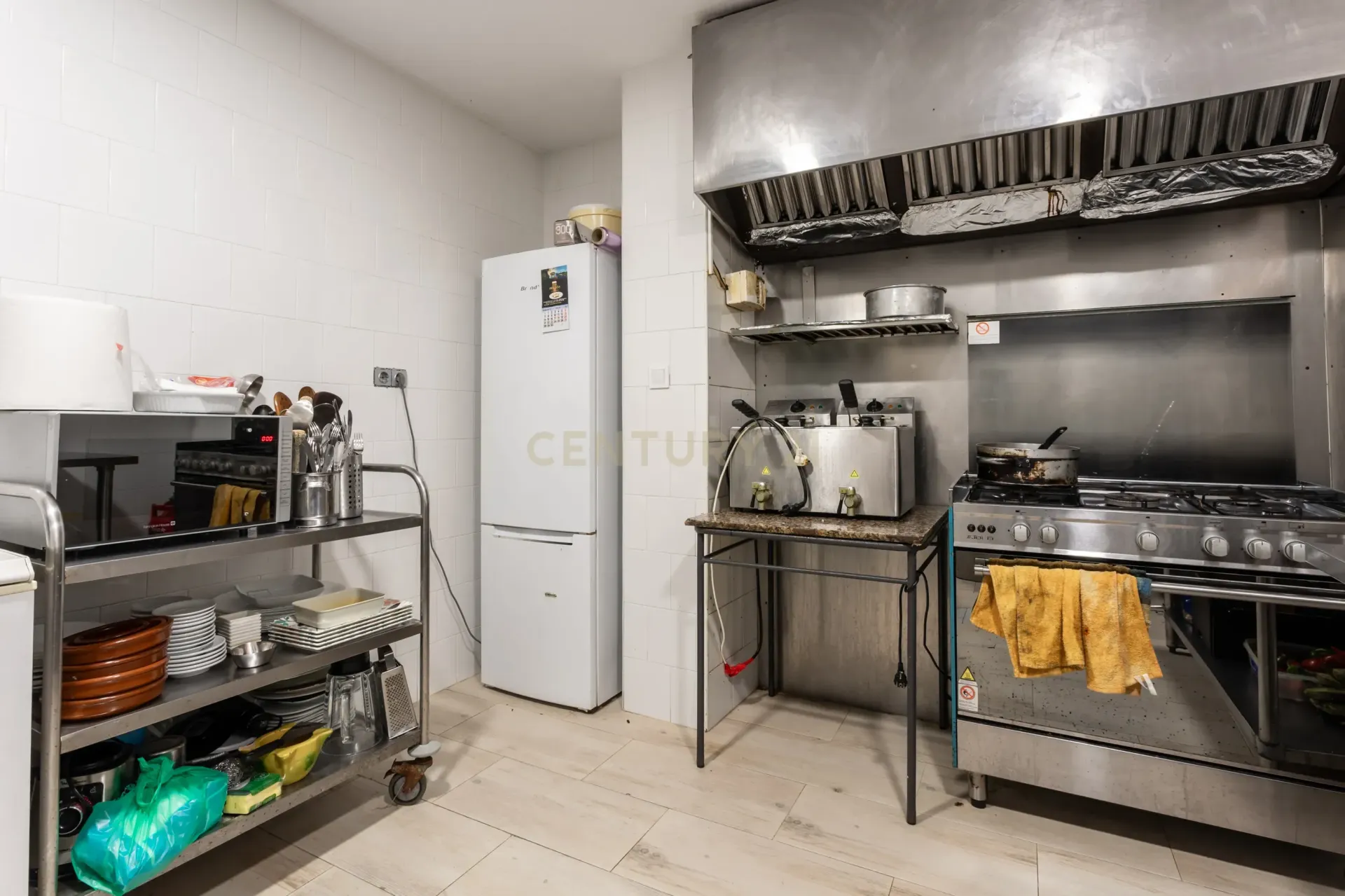 Commercial property in Barcelona, Spain 116 sq.m. No. 167153