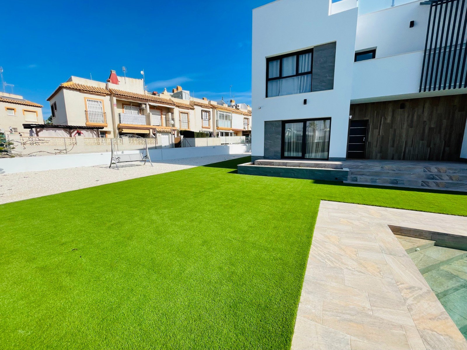 Villa Torrevieja, Alicante, Spānijā 5 istabas, 368 m2 Nr. 182327