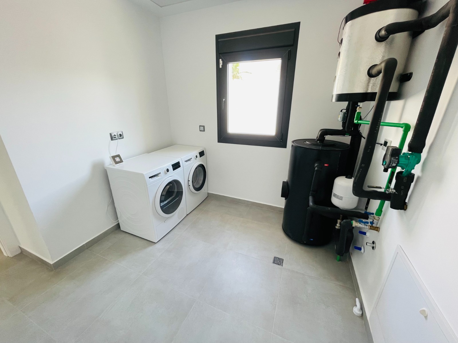 Villa Torrevieja, Alicante, Spānijā 5 istabas, 368 m2 Nr. 182327