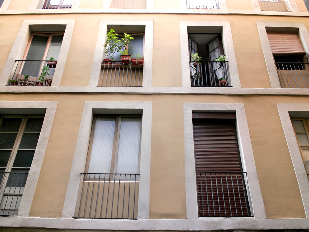 Commercial property à Barcelona, Espagne 798 m2 No. 141226