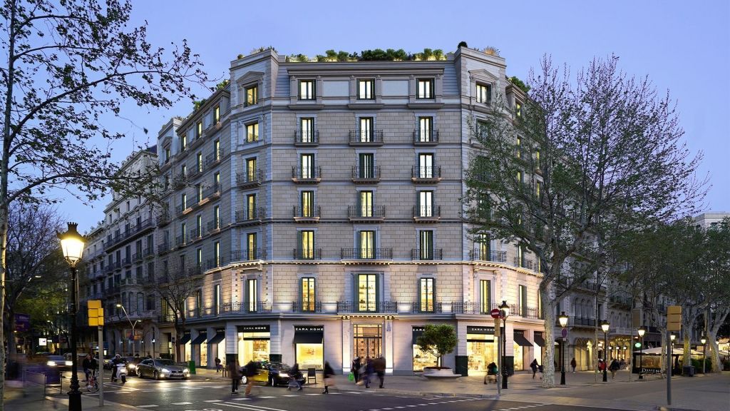 Lägenhet i Barcelona, Spanien 4 sovrum,  Nr. 141227