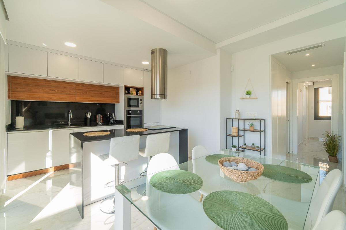Apartment à Alicante, Espagne 2 chambres, 76 m2 No. 155358