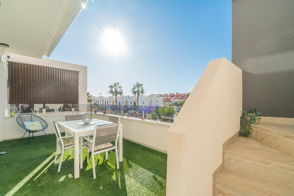 Apartment à Alicante, Espagne 2 chambres, 76 m2 No. 155358