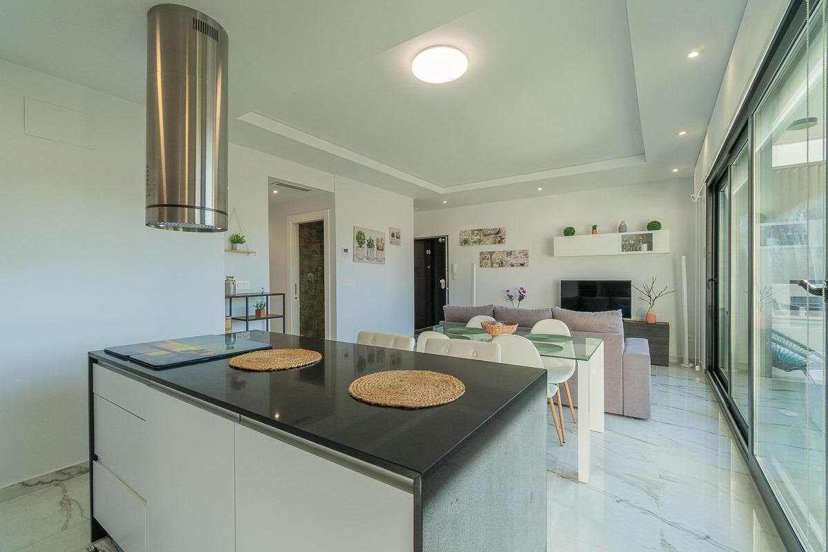 Apartment à Alicante, Espagne 2 chambres, 76 m2 No. 155358